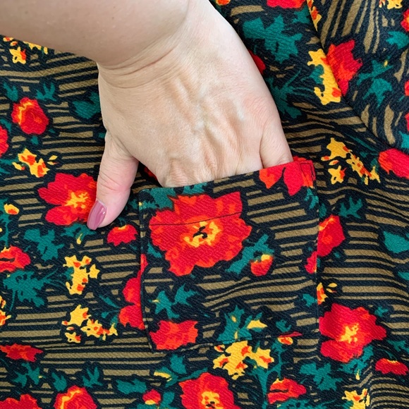 Floral TShirt Dress - Picture 4 of 4